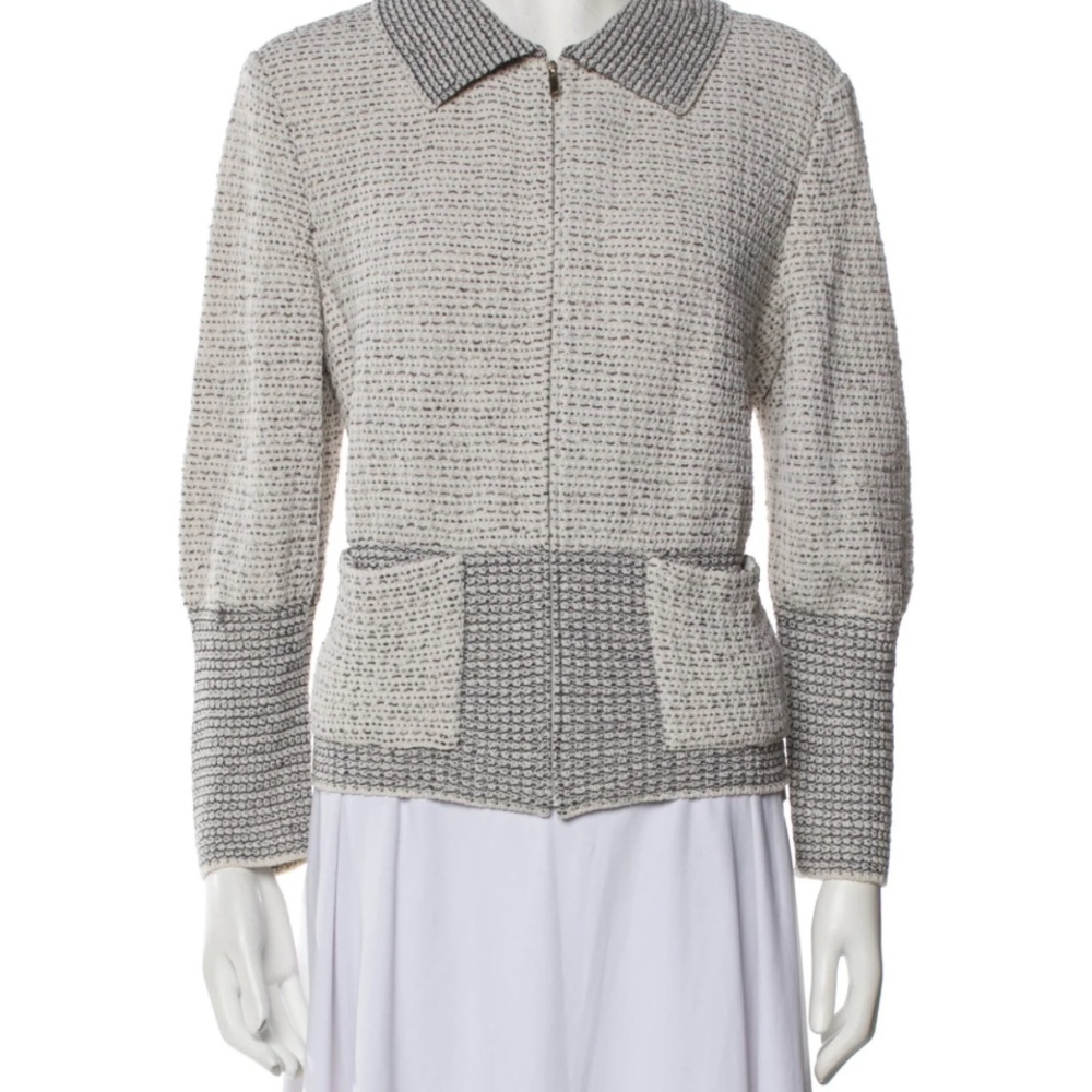 ST JOHN ZIPPERED SWEATER/CARDIGAN | SIZE 4 | EXCELLENT CONDITION